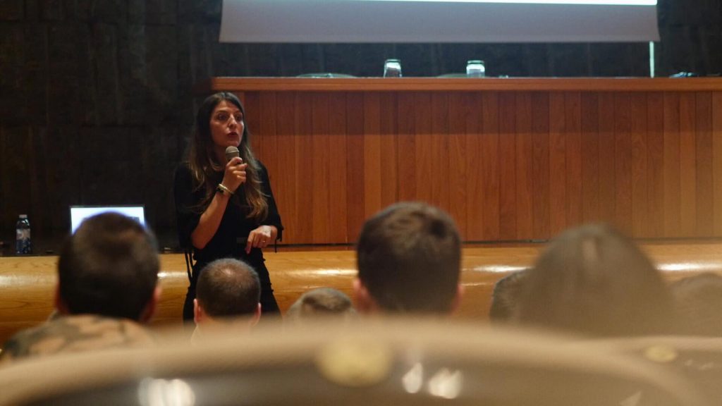 Beatriz Martinez Girl Stem