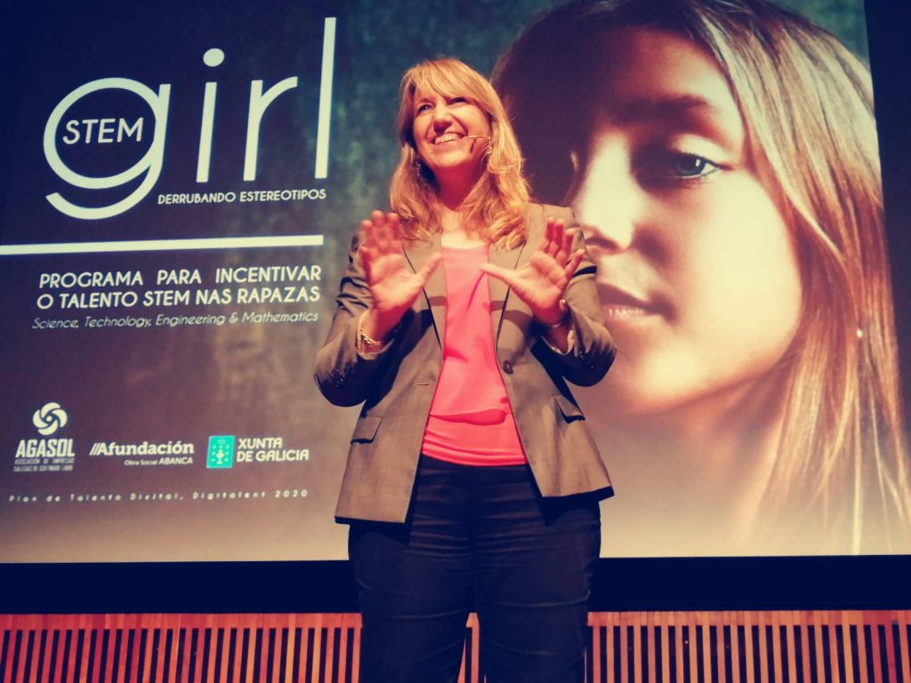 Montserrat Guardia Girl Stem 2019